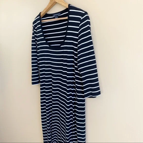 FRENCH CONNECTION black stripe jersey dress scoop neckline 3/4 sleeve RELISTED - Picture 6 of 9